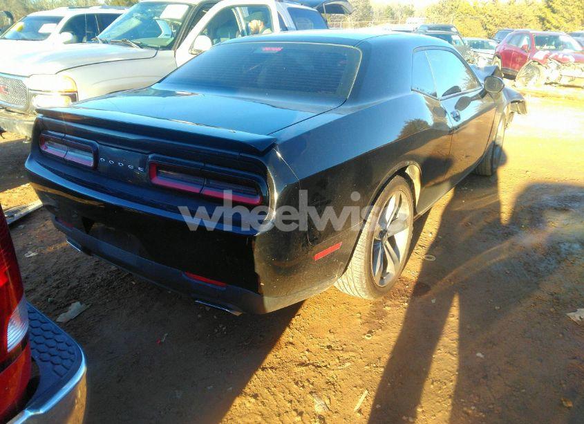 Photo 4 of 2016 Dodge Challenger SXT (VIN 2C3CDZAG9GH279606)