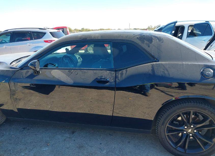 Photo 14 of 2017 Dodge Challenger SXT PLUS (VIN 2C3CDZAG9HH502731)