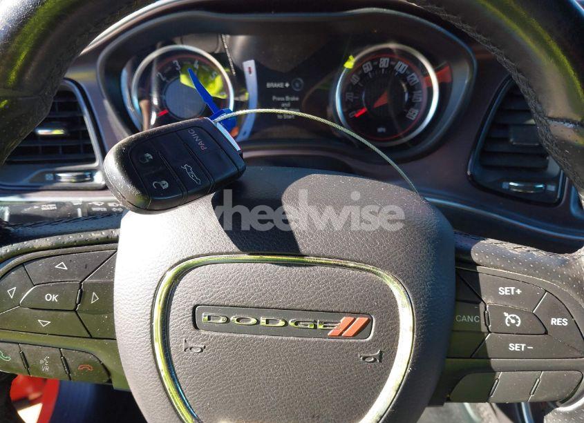 Photo 11 of 2017 Dodge Challenger SXT (VIN 2C3CDZAG9HH558832)