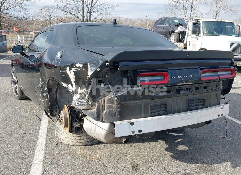 Photo 3 of 2017 Dodge Challenger SXT PLUS (VIN 2C3CDZAG9HH583147)