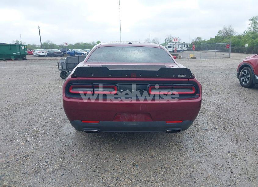 Photo 16 of 2018 Dodge Challenger SXT (VIN 2C3CDZAG9JH138297)