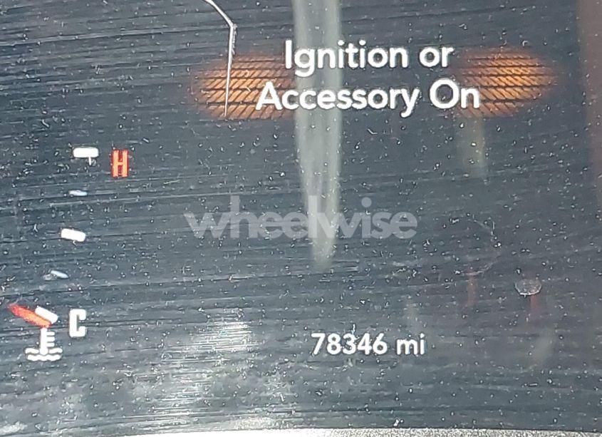 Photo 15 of 2018 Dodge Challenger SXT PLUS (VIN 2C3CDZAG9JH172319)