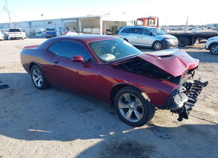 2018 Dodge Challenger SXT (VIN 2C3CDZAG9JH183076) main photo