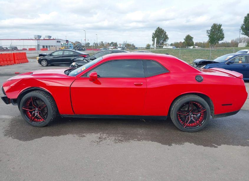 Photo 15 of 2018 Dodge Challenger SXT (VIN 2C3CDZAG9JH276583)
