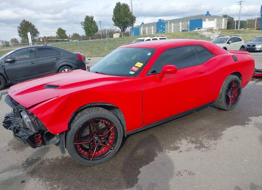 Photo 2 of 2018 Dodge Challenger SXT (VIN 2C3CDZAG9JH276583)