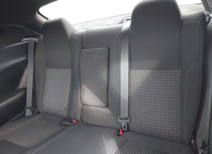 Photo 8 of 2018 Dodge Challenger SXT (VIN 2C3CDZAG9JH276583)