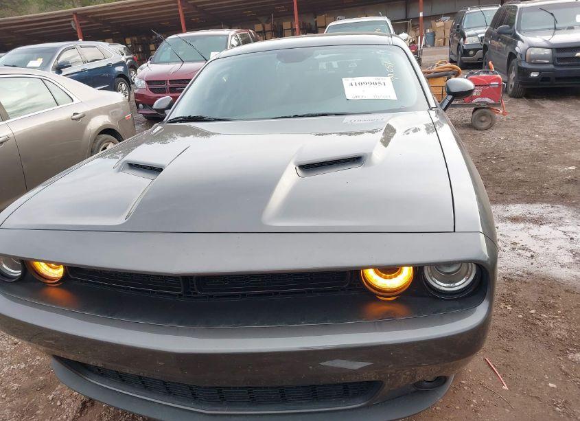 Photo 6 of 2021 Dodge Challenger SXT (VIN 2C3CDZAG9MH524481)