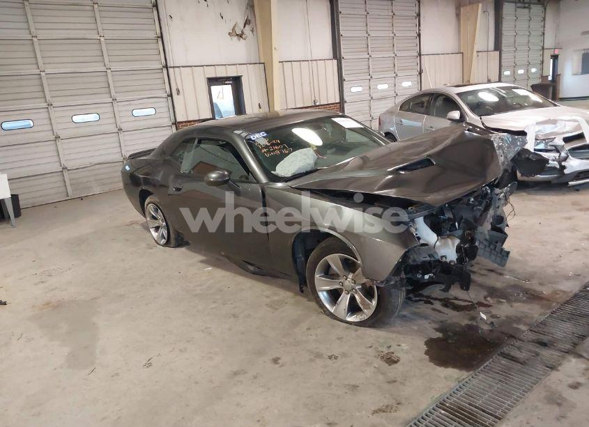 2021 Dodge Challenger SXT (VIN 2C3CDZAG9MH538767) main photo