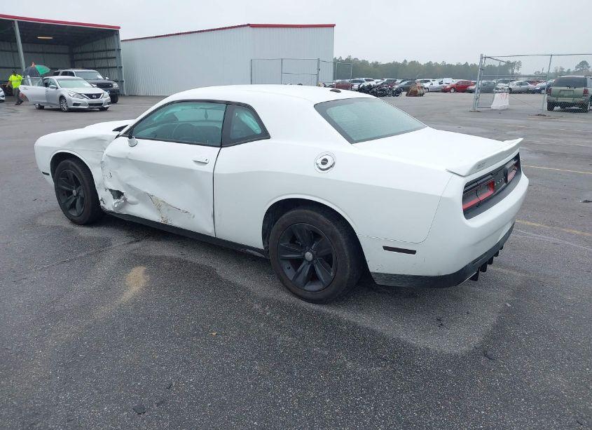 Photo 3 of 2021 Dodge Challenger SXT (VIN 2C3CDZAG9MH546884)