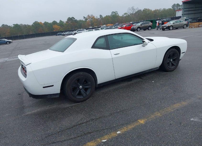 Photo 4 of 2021 Dodge Challenger SXT (VIN 2C3CDZAG9MH546884)
