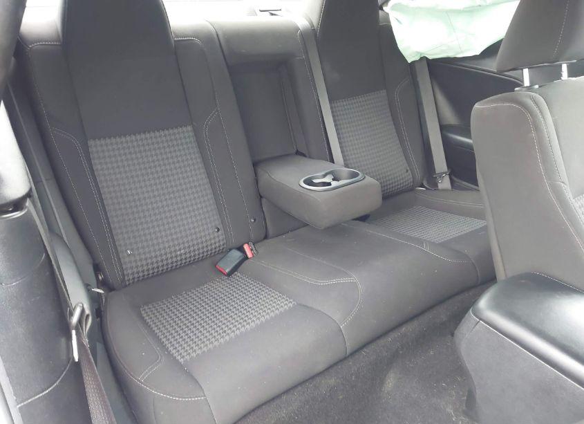 Photo 8 of 2021 Dodge Challenger SXT (VIN 2C3CDZAG9MH546884)