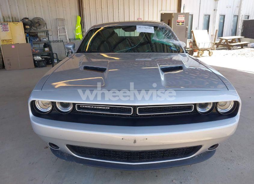 Photo 12 of 2023 Dodge Challenger SXT (VIN 2C3CDZAG9PH526414)