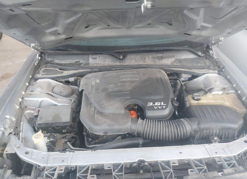 Photo 10 of 2015 Dodge Challenger SXT (VIN 2C3CDZAGXFH787808)