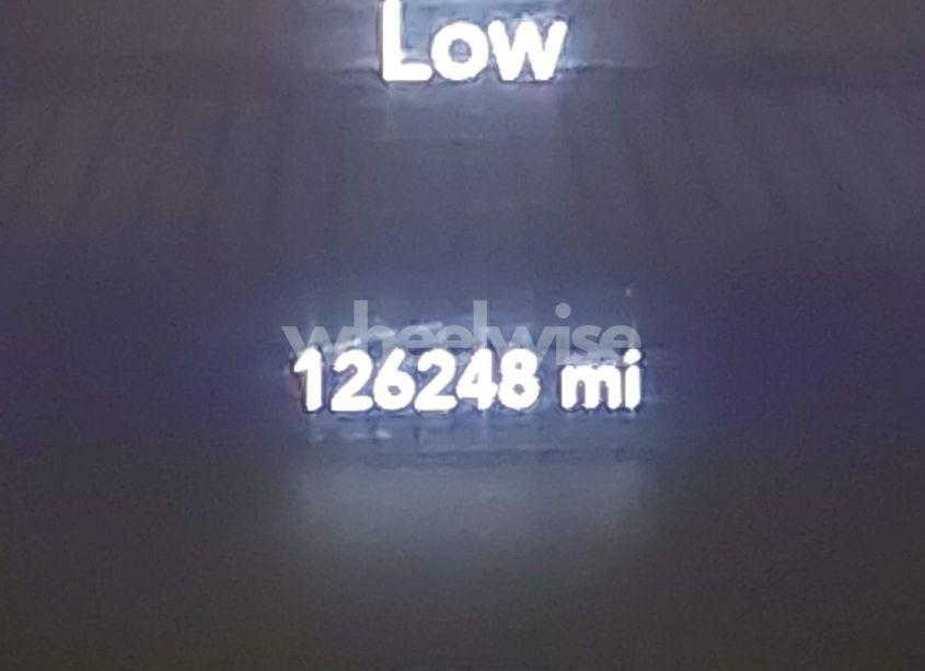 Photo 16 of 2015 Dodge Challenger SXT (VIN 2C3CDZAGXFH788814)