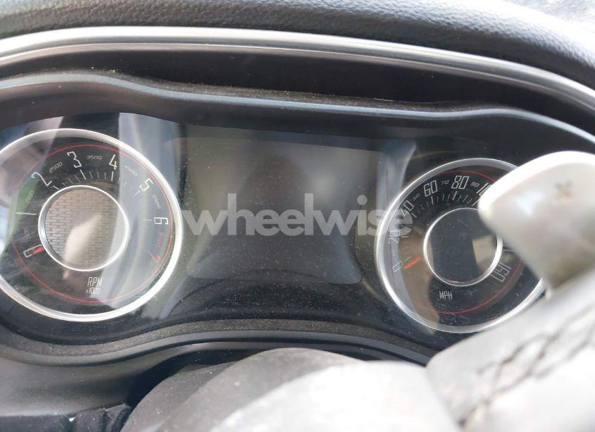 Photo 15 of 2015 Dodge Challenger SXT (VIN 2C3CDZAGXFH816868)