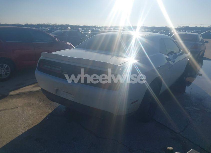 Photo 4 of 2016 Dodge Challenger SXT (VIN 2C3CDZAGXGH264760)