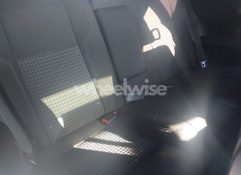 Photo 8 of 2016 Dodge Challenger SXT (VIN 2C3CDZAGXGH264760)