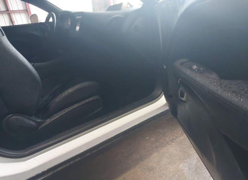 Photo 5 of 2016 Dodge Challenger SXT PLUS (VIN 2C3CDZAGXGH264855)