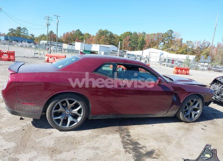 Photo 13 of 2017 Dodge Challenger SXT PLUS (VIN 2C3CDZAGXHH583142)