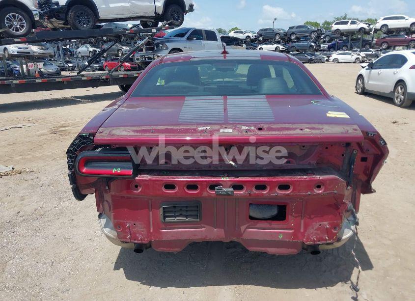 Photo 17 of 2017 Dodge Challenger SXT PLUS (VIN 2C3CDZAGXHH640987)