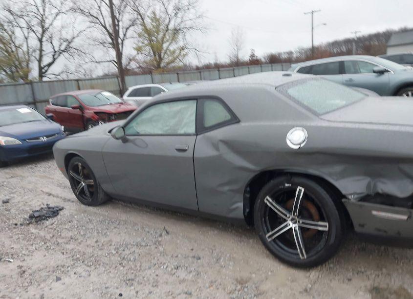Photo 14 of 2018 Dodge Challenger SXT (VIN 2C3CDZAGXJH123615)