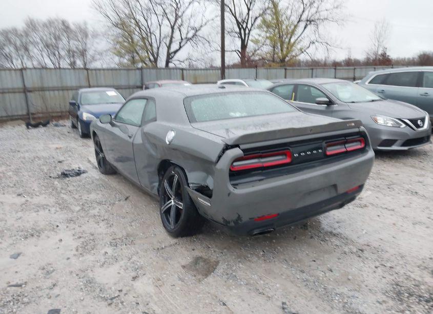 Photo 3 of 2018 Dodge Challenger SXT (VIN 2C3CDZAGXJH123615)
