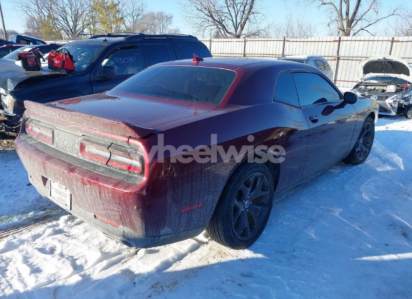 Photo 4 of 2018 Dodge Challenger (VIN 2C3CDZAGXJH132170)