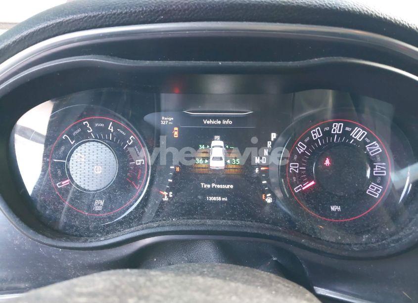 Photo 7 of 2018 Dodge Challenger SXT (VIN 2C3CDZAGXJH309896)