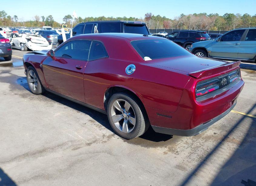 Photo 3 of 2019 Dodge Challenger SXT (VIN 2C3CDZAGXKH679568)