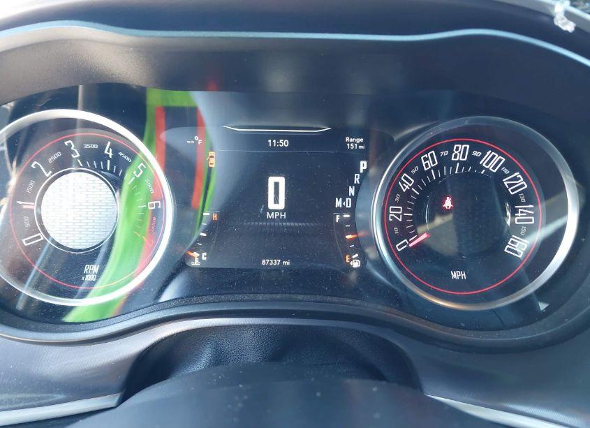 Photo 7 of 2019 Dodge Challenger SXT (VIN 2C3CDZAGXKH679568)