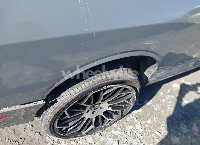 Photo 17 of 2019 Dodge Challenger SXT (VIN 2C3CDZAGXKH701875)