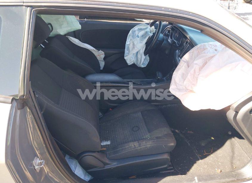 Photo 5 of 2019 Dodge Challenger SXT (VIN 2C3CDZAGXKH701875)