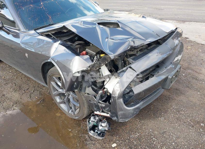 Photo 6 of 2021 Dodge Challenger SXT (VIN 2C3CDZAGXMH577853)