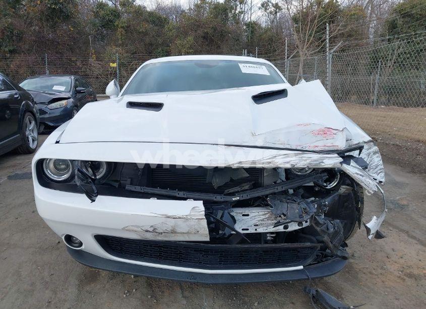 Photo 12 of 2022 Dodge Challenger SXT (VIN 2C3CDZAGXNH205804)