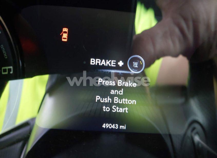 Photo 15 of 2022 Dodge Challenger SXT (VIN 2C3CDZAGXNH205804)