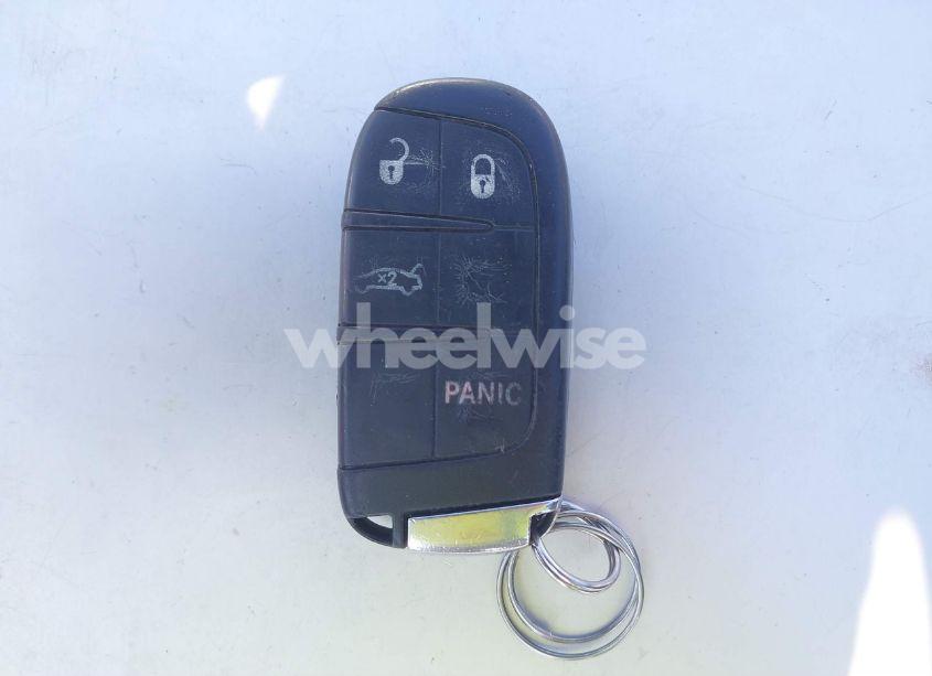 Photo 11 of 2015 Dodge Challenger R/T (VIN 2C3CDZAT2FH823343)