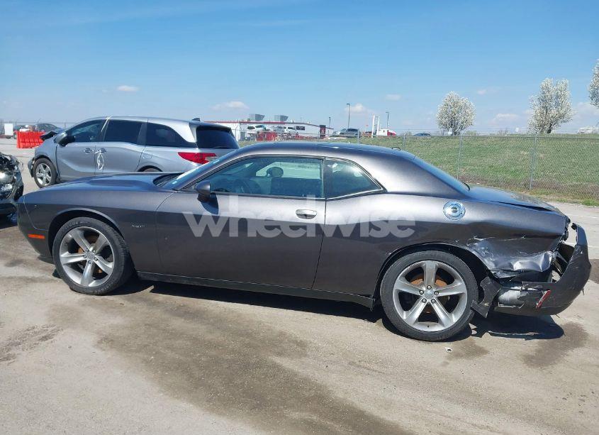 Photo 15 of 2015 Dodge Challenger R/T (VIN 2C3CDZAT2FH823343)