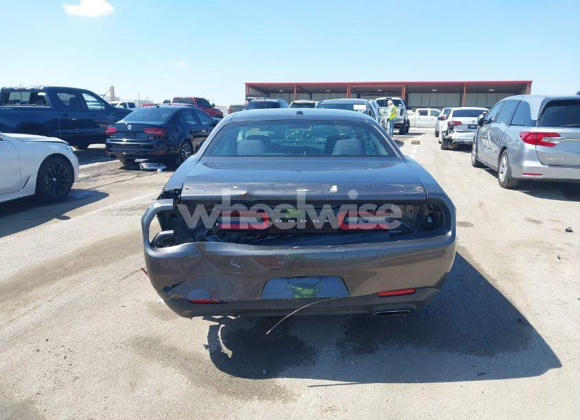 Photo 17 of 2015 Dodge Challenger R/T (VIN 2C3CDZAT2FH823343)