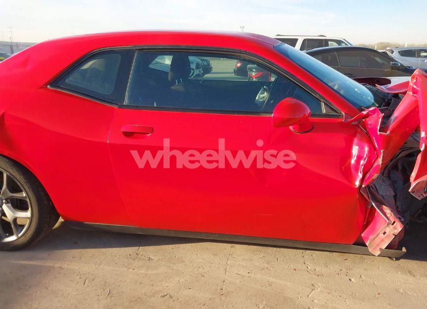 Photo 14 of 2015 Dodge Challenger R/T (VIN 2C3CDZAT7FH822611)