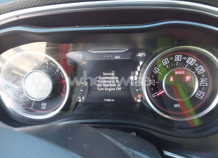 Photo 7 of 2015 Dodge Challenger R/T (VIN 2C3CDZAT7FH822611)