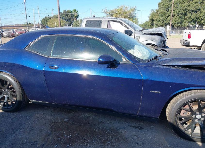 Photo 14 of 2015 Dodge Challenger R/T (VIN 2C3CDZAT8FH821581)