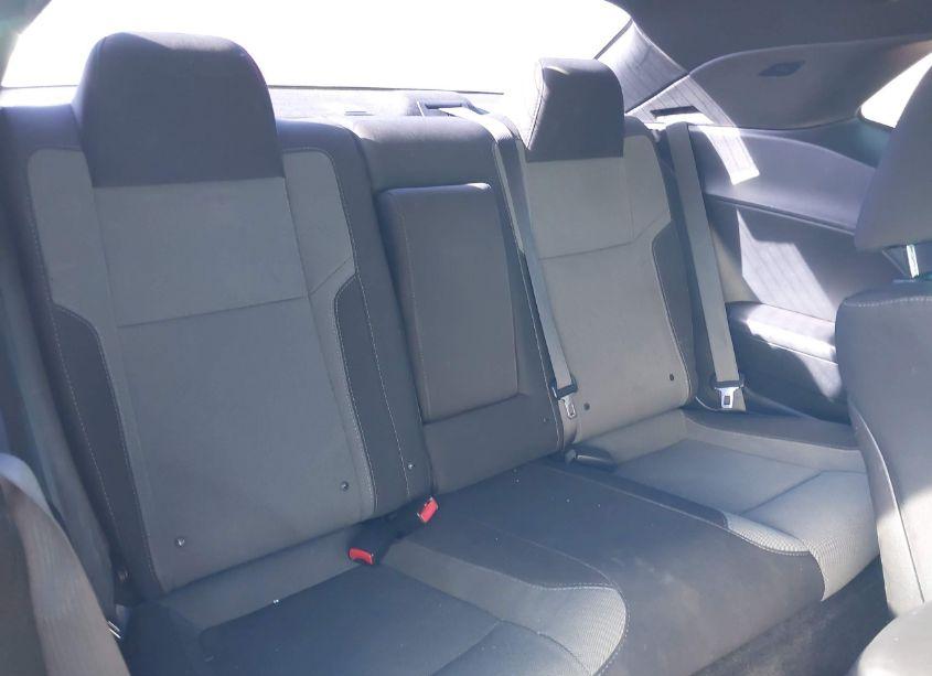 Photo 8 of 2015 Dodge Challenger R/T (VIN 2C3CDZAT8FH821581)