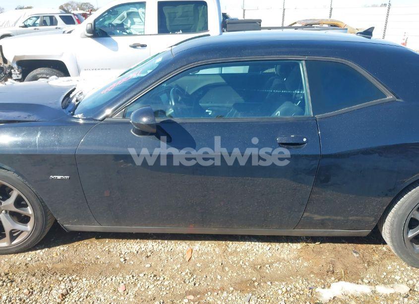Photo 14 of 2015 Dodge Challenger R/T (VIN 2C3CDZAT9FH861314)