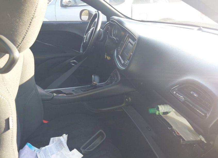 Photo 5 of 2015 Dodge Challenger R/T (VIN 2C3CDZATXFH811330)