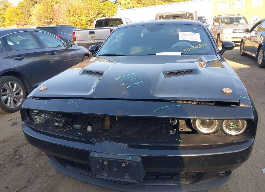 Photo 12 of 2015 Dodge Challenger SXT PLUS (VIN 2C3CDZBG0FH888306)