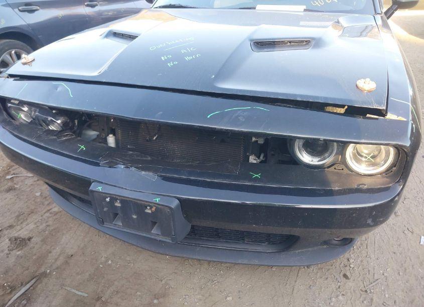 Photo 6 of 2015 Dodge Challenger SXT PLUS (VIN 2C3CDZBG0FH888306)