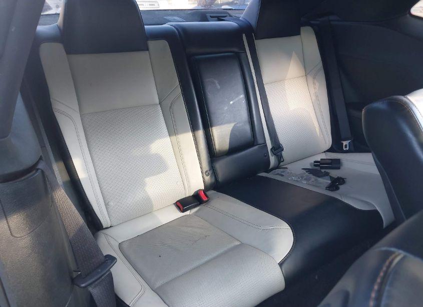 Photo 8 of 2015 Dodge Challenger SXT PLUS (VIN 2C3CDZBG0FH888306)