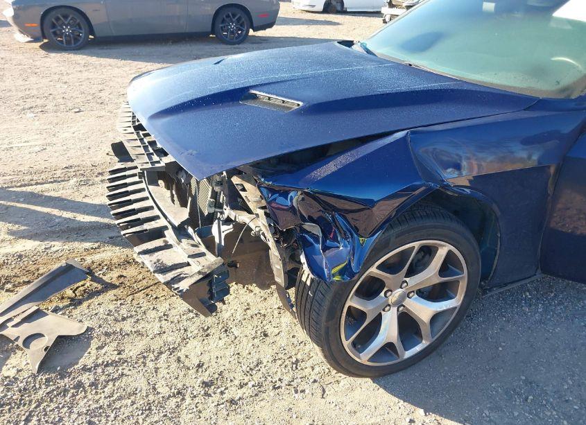 Photo 6 of 2015 Dodge Challenger SXT PLUS (VIN 2C3CDZBG1FH823366)