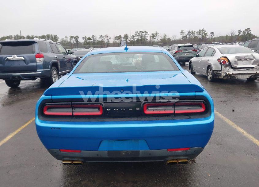 Photo 16 of 2015 Dodge Challenger SXT PLUS (VIN 2C3CDZBG1FH912905)