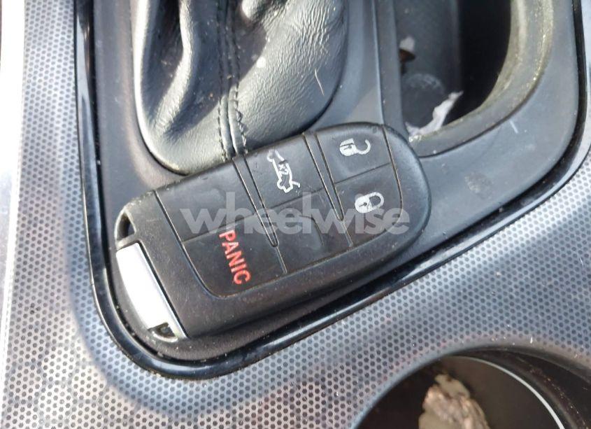 Photo 11 of 2015 Dodge Challenger SXT PLUS (VIN 2C3CDZBG3FH727464)